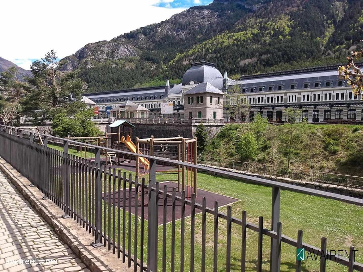 Apartament Arce Avairent Canfranc Estacion Zewnętrze zdjęcie
